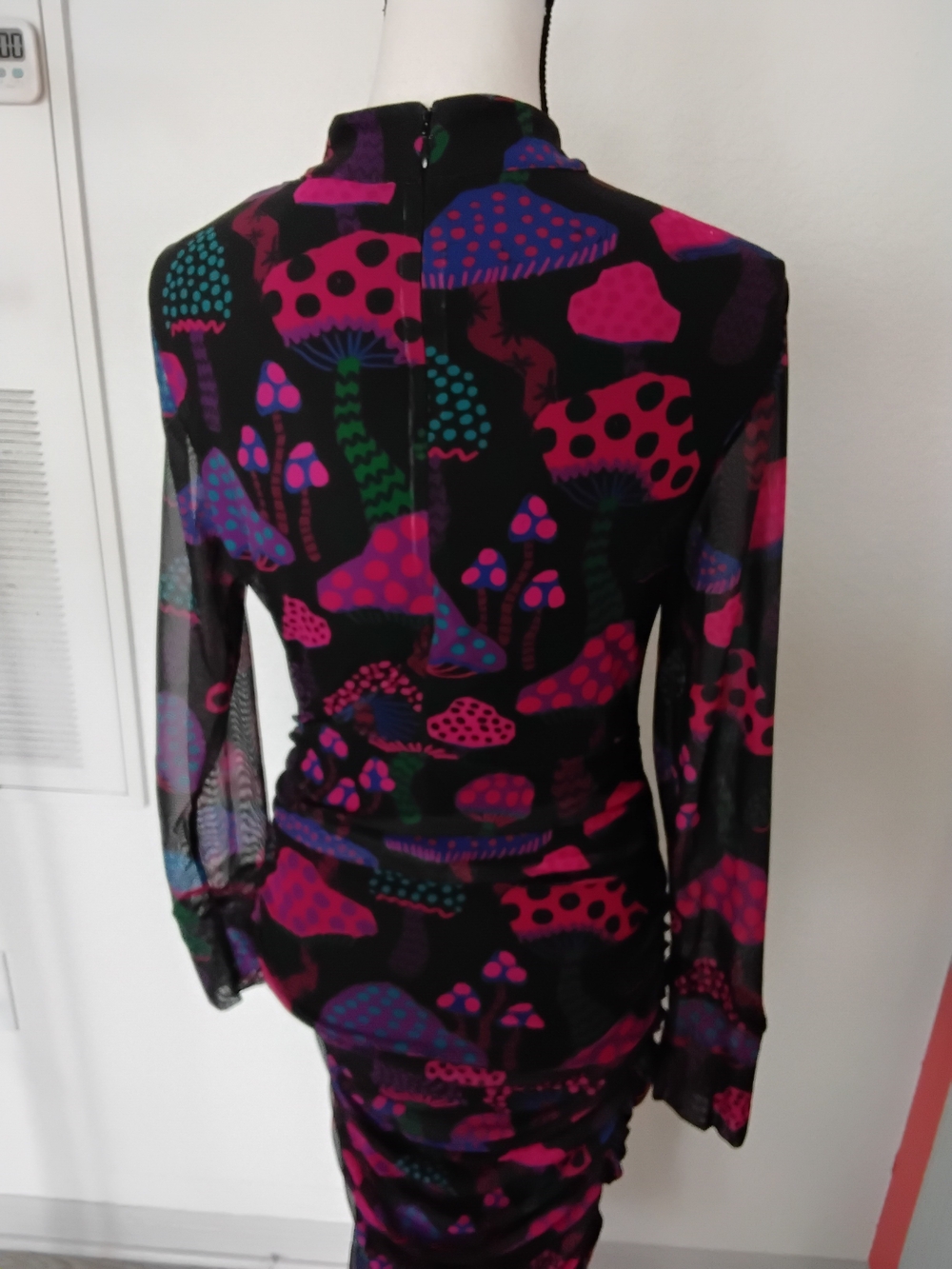 Farm Rio Black Long-Sleeve Mushroom Print Ruched Bodycon Dress - Picture 4 of 5